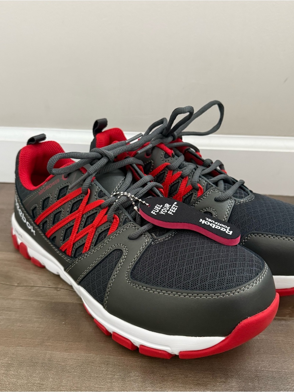 NEW Reebok Sublite Athletic Work Shoe Steel Toe Men 9 Moisture Wicking‎ Gray Red